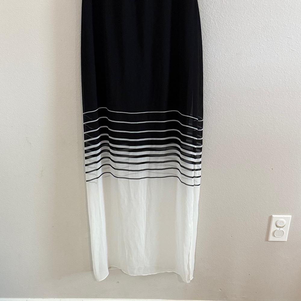 Vince Camuto Black and White Maxi Dress - Picture 3 of 10